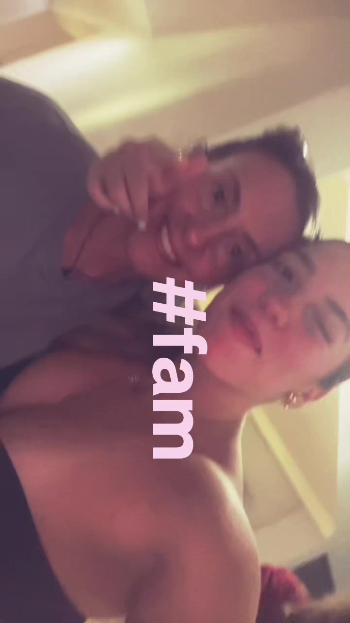 @elenii