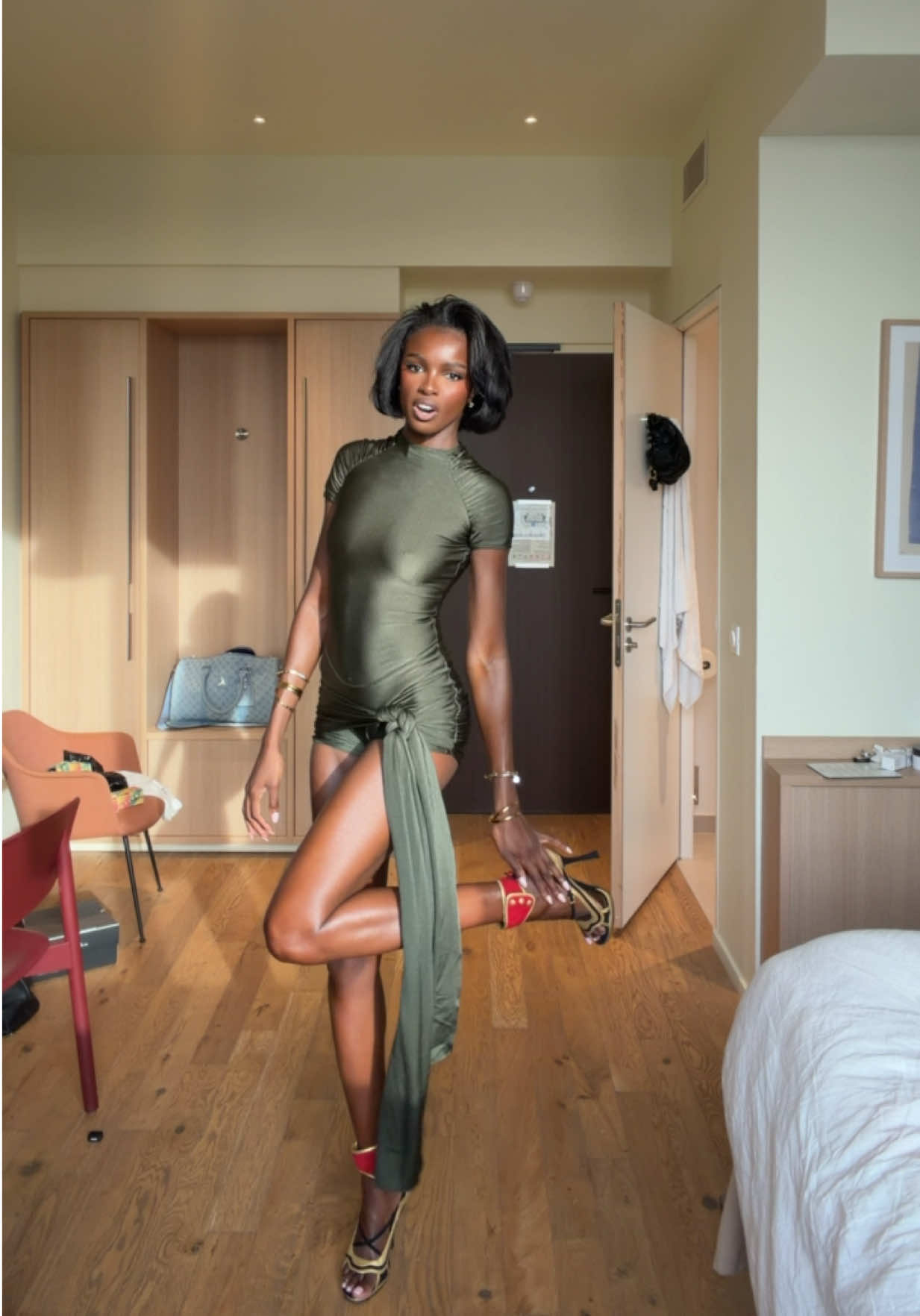 @Leomie Anderson