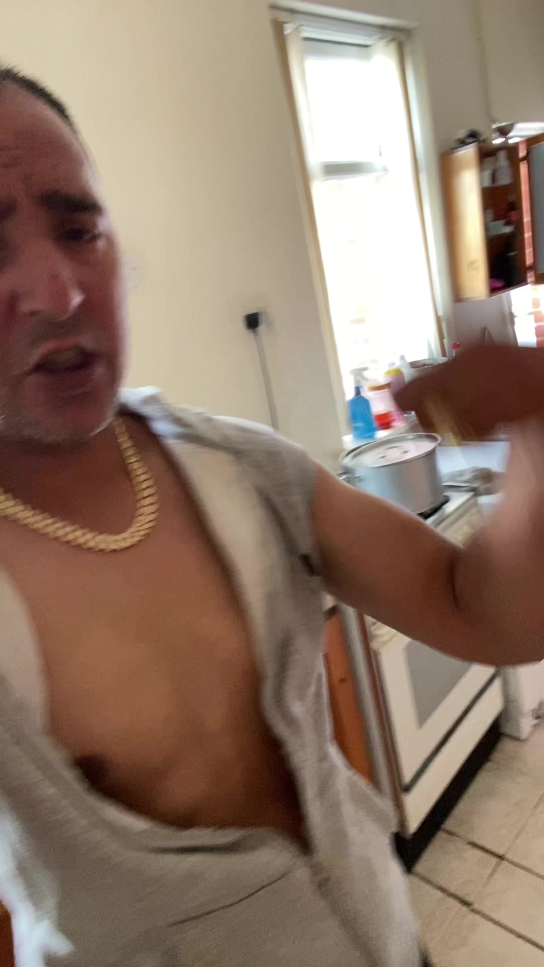 @Tupac_1982