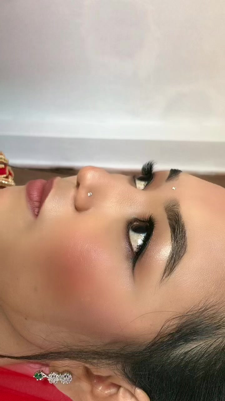 @मनिसा गुरुङ्ग