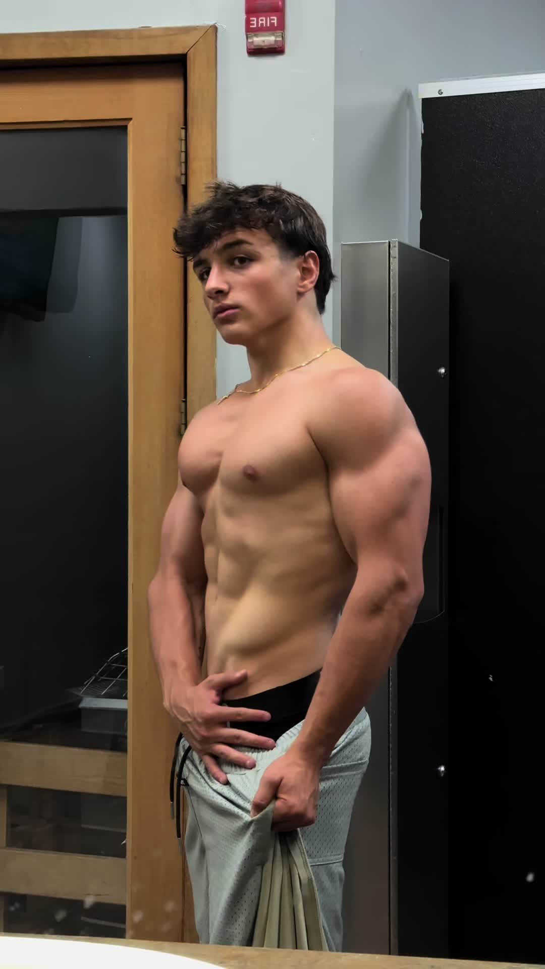 @brockdergaraa