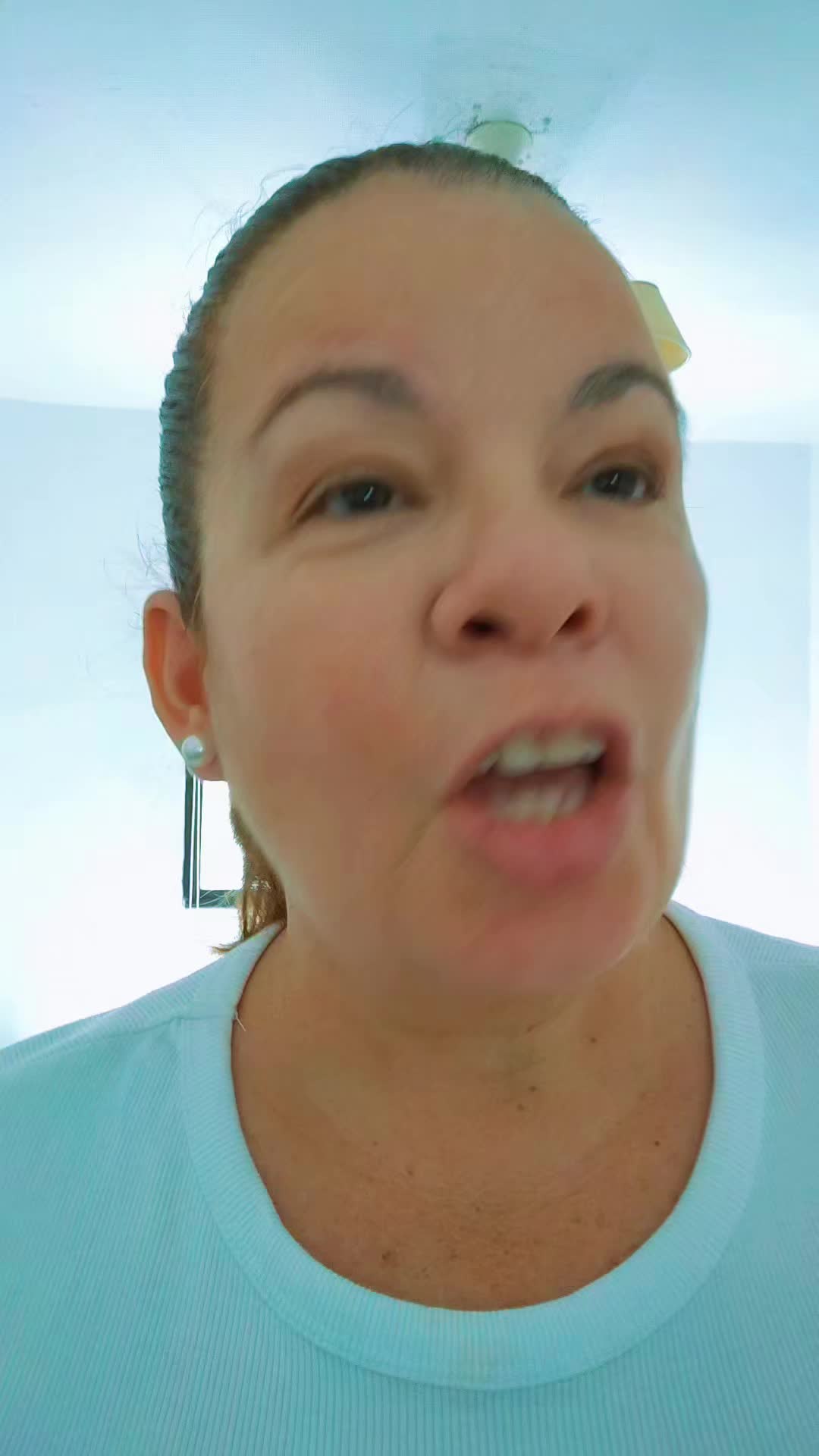 @hablemosintapujoshabana