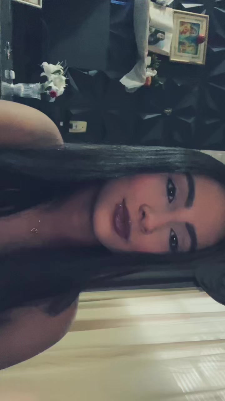 @Layla Nunes