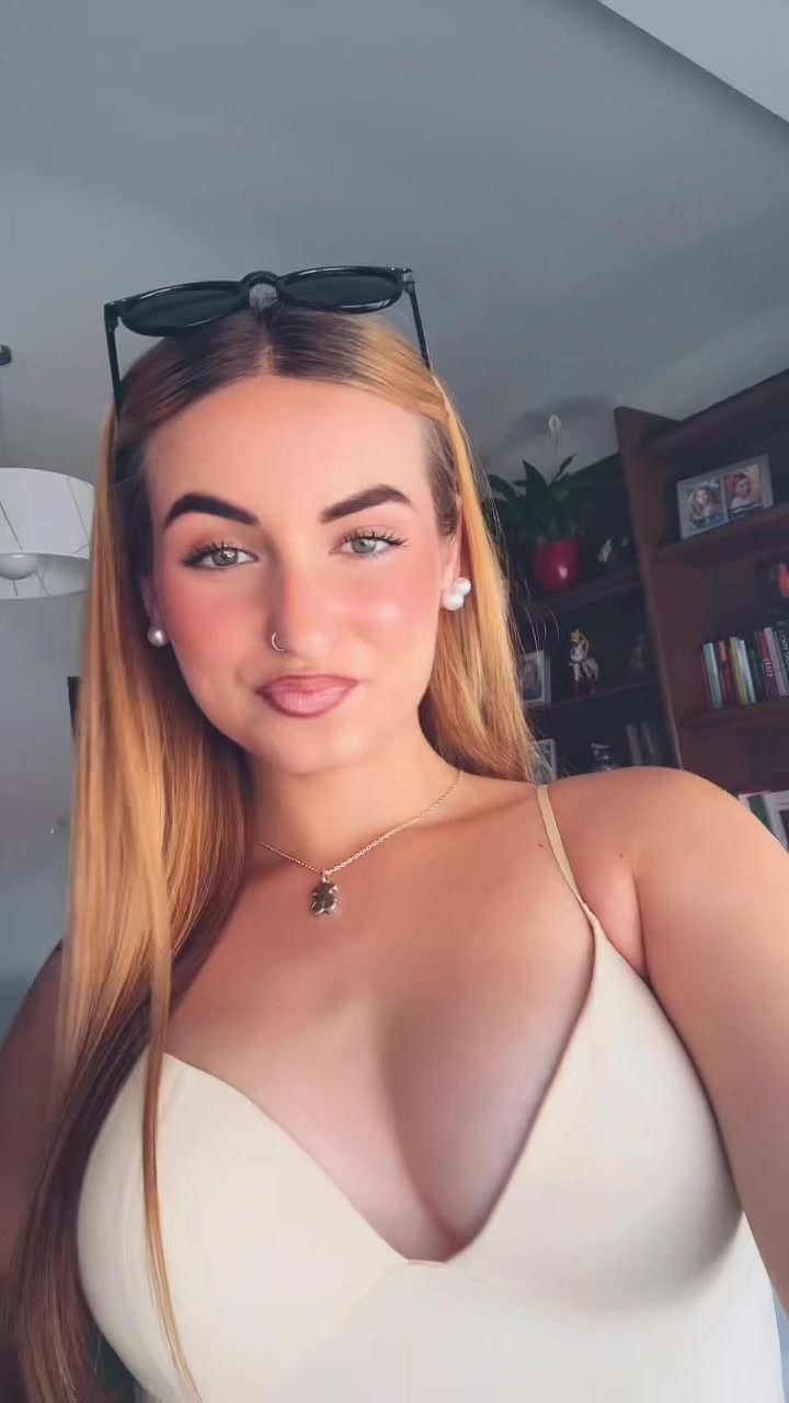 @𝓐ᥫ᭡.