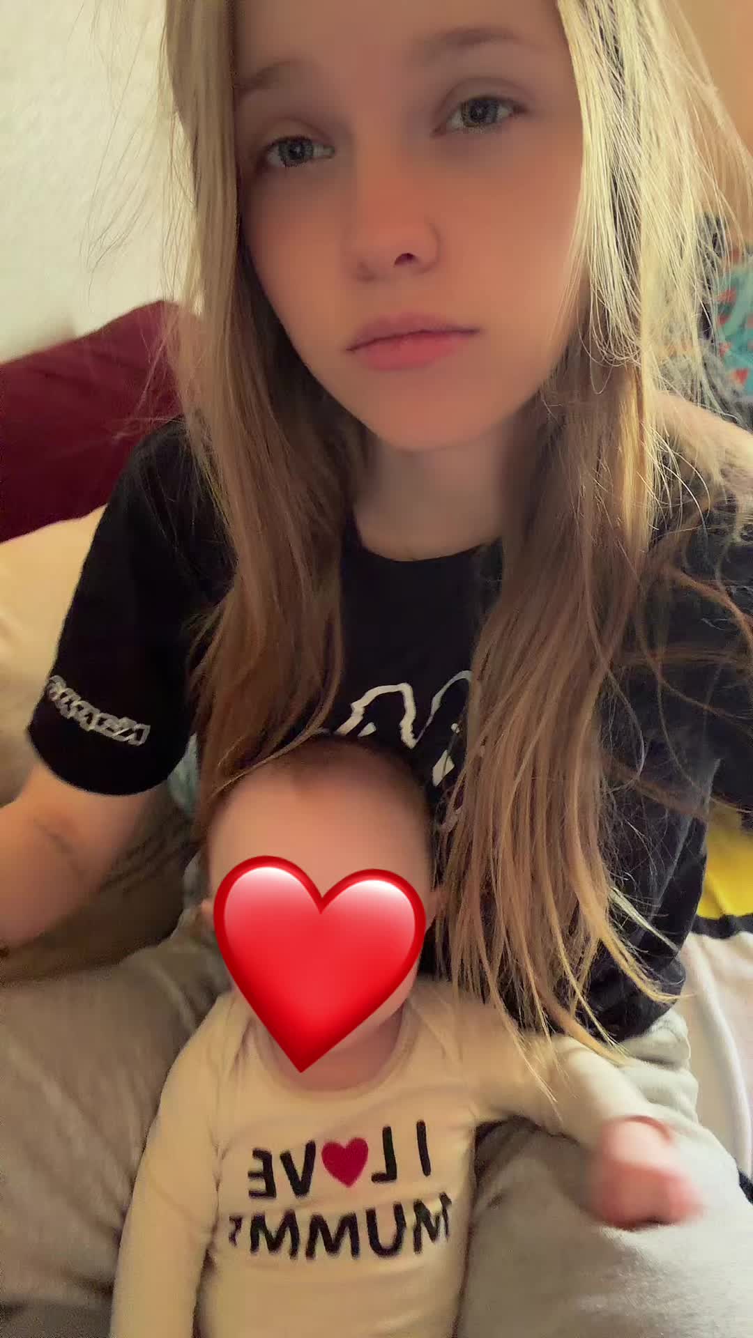 @🎭