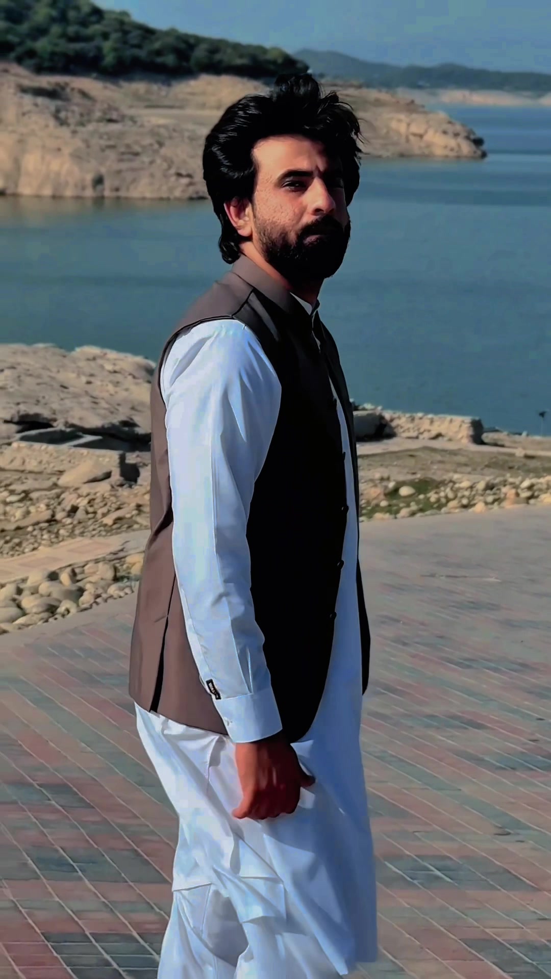 @Ali Kahloon