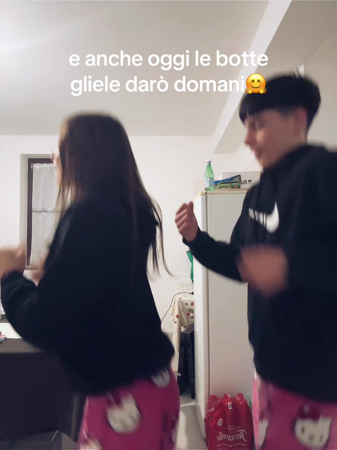 @rebepontone_