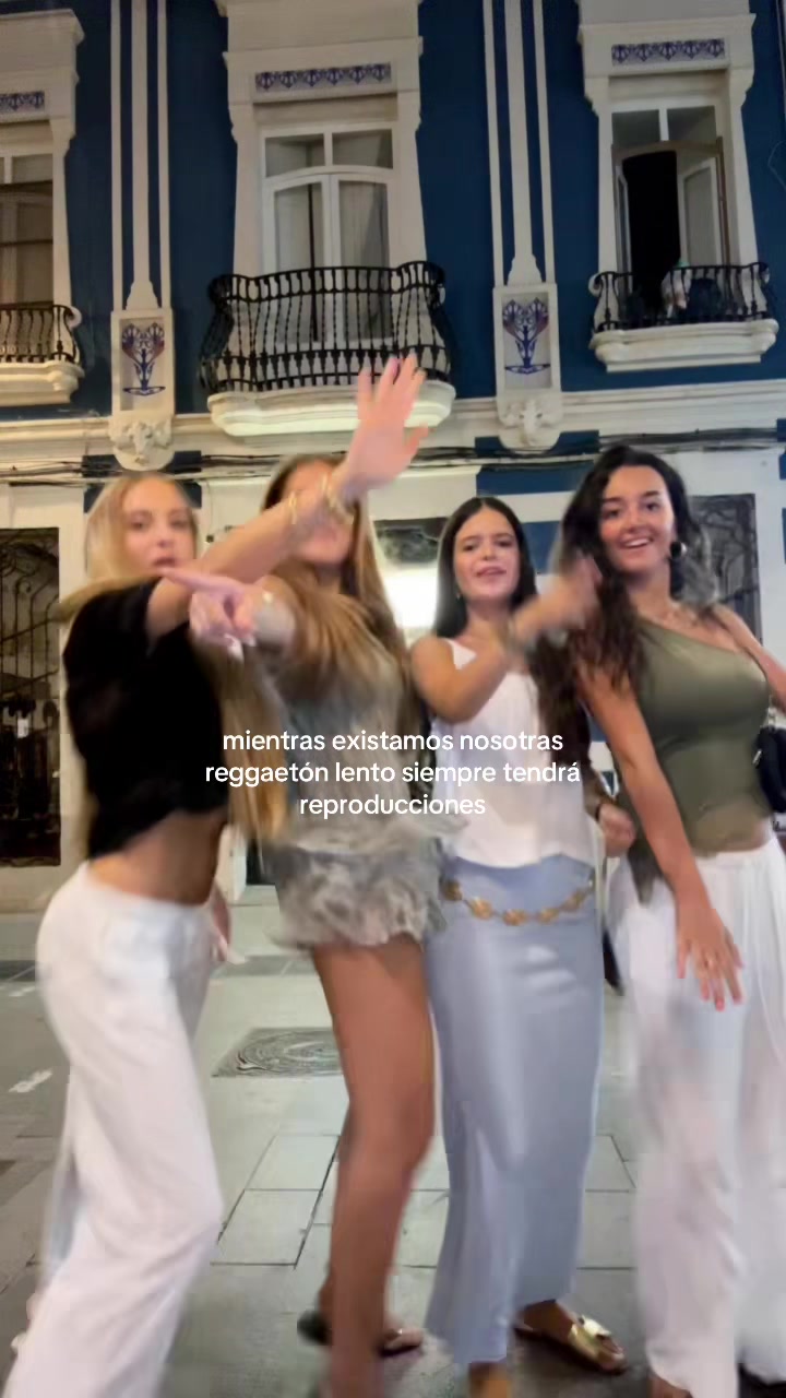 @rubia