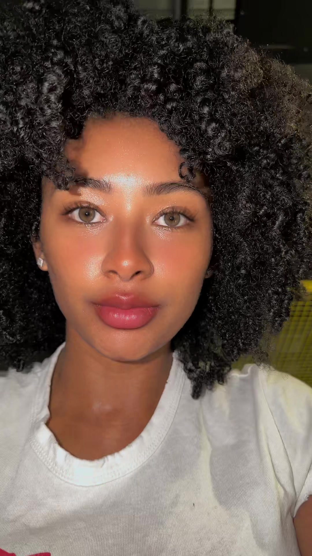 @AfroZuri