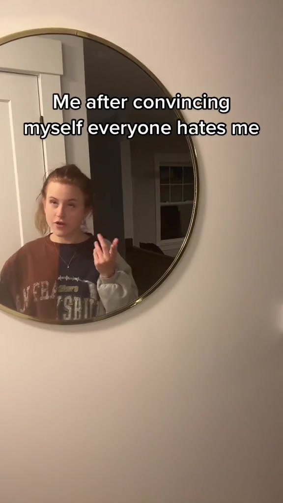 @HOLLI