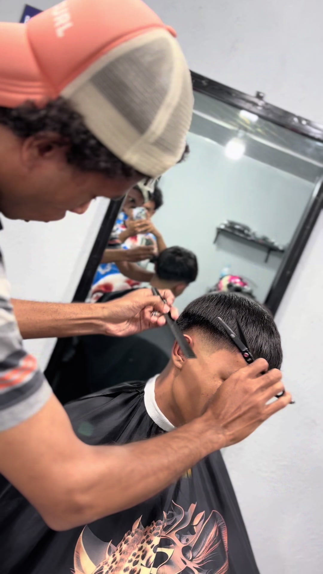 @Puru BarberShop