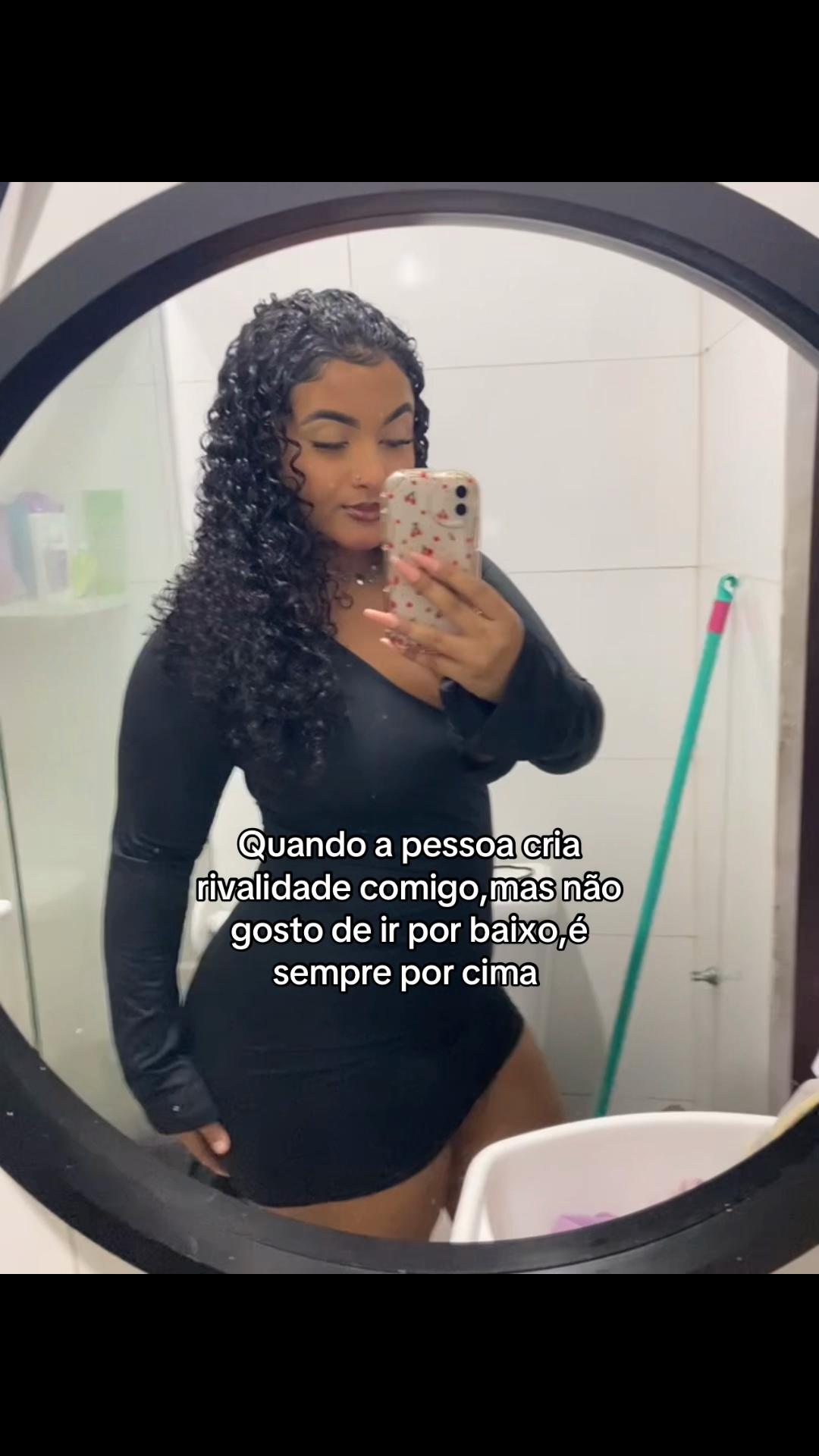 @brunarosa_🍒
