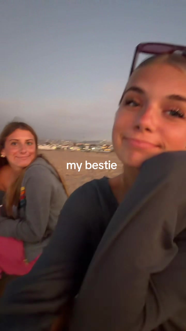 @😫😫