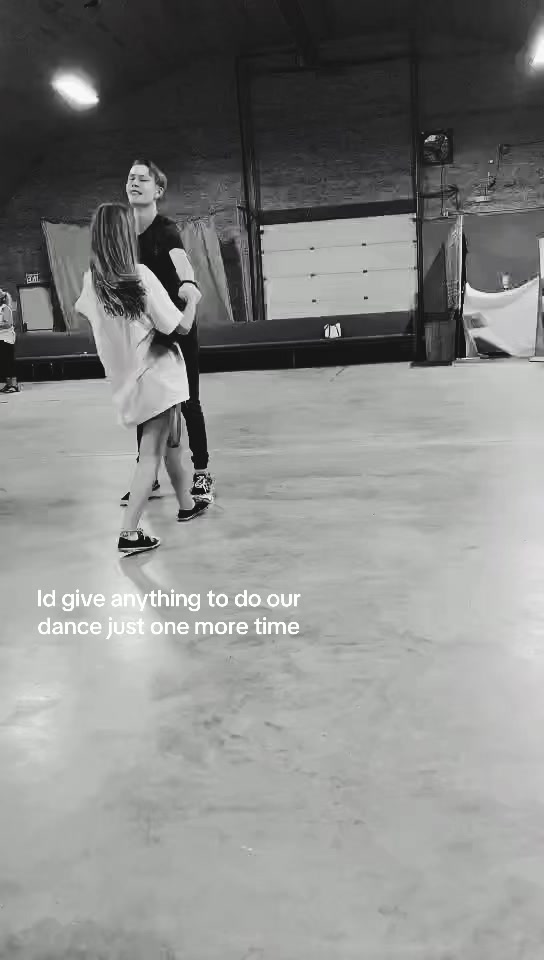 @Ava✰