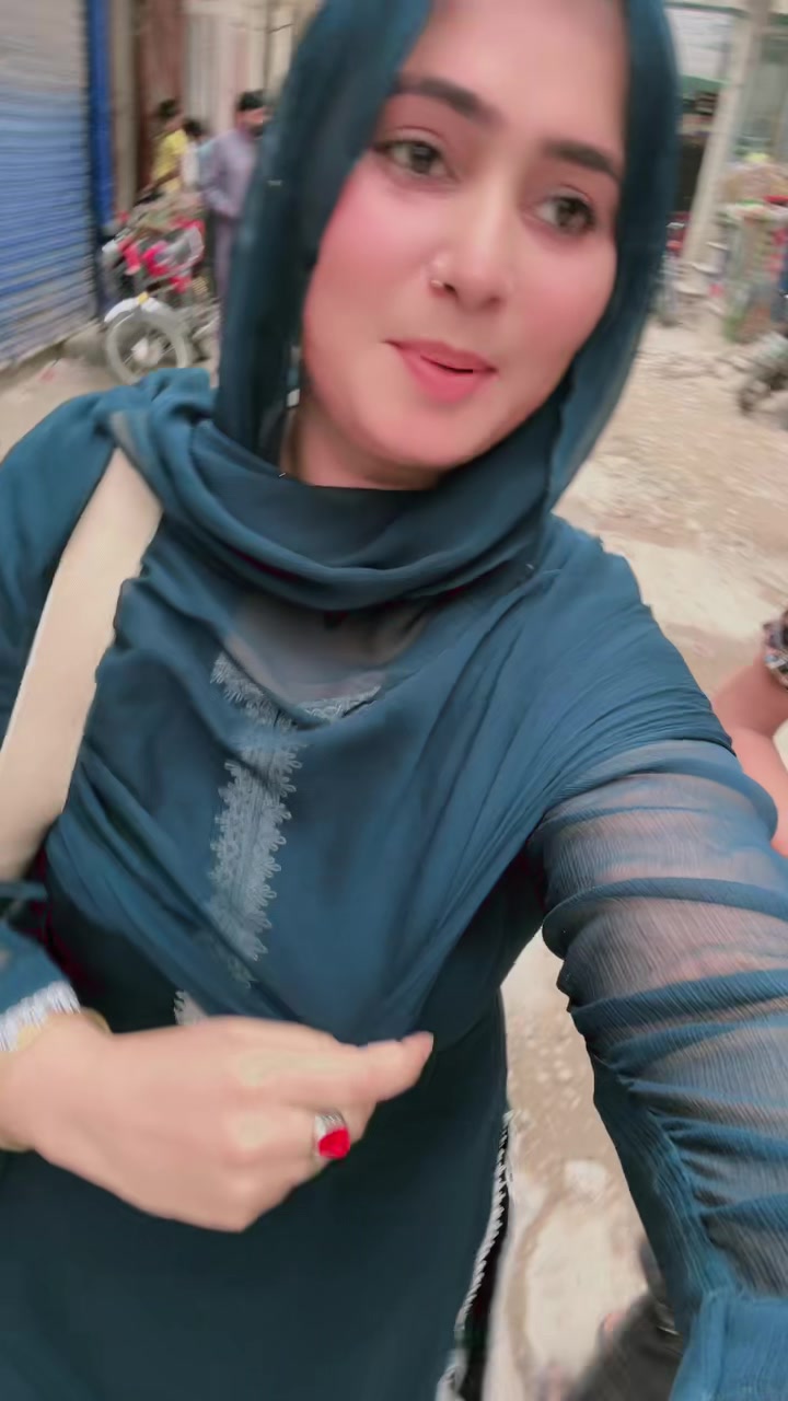 @Iqra