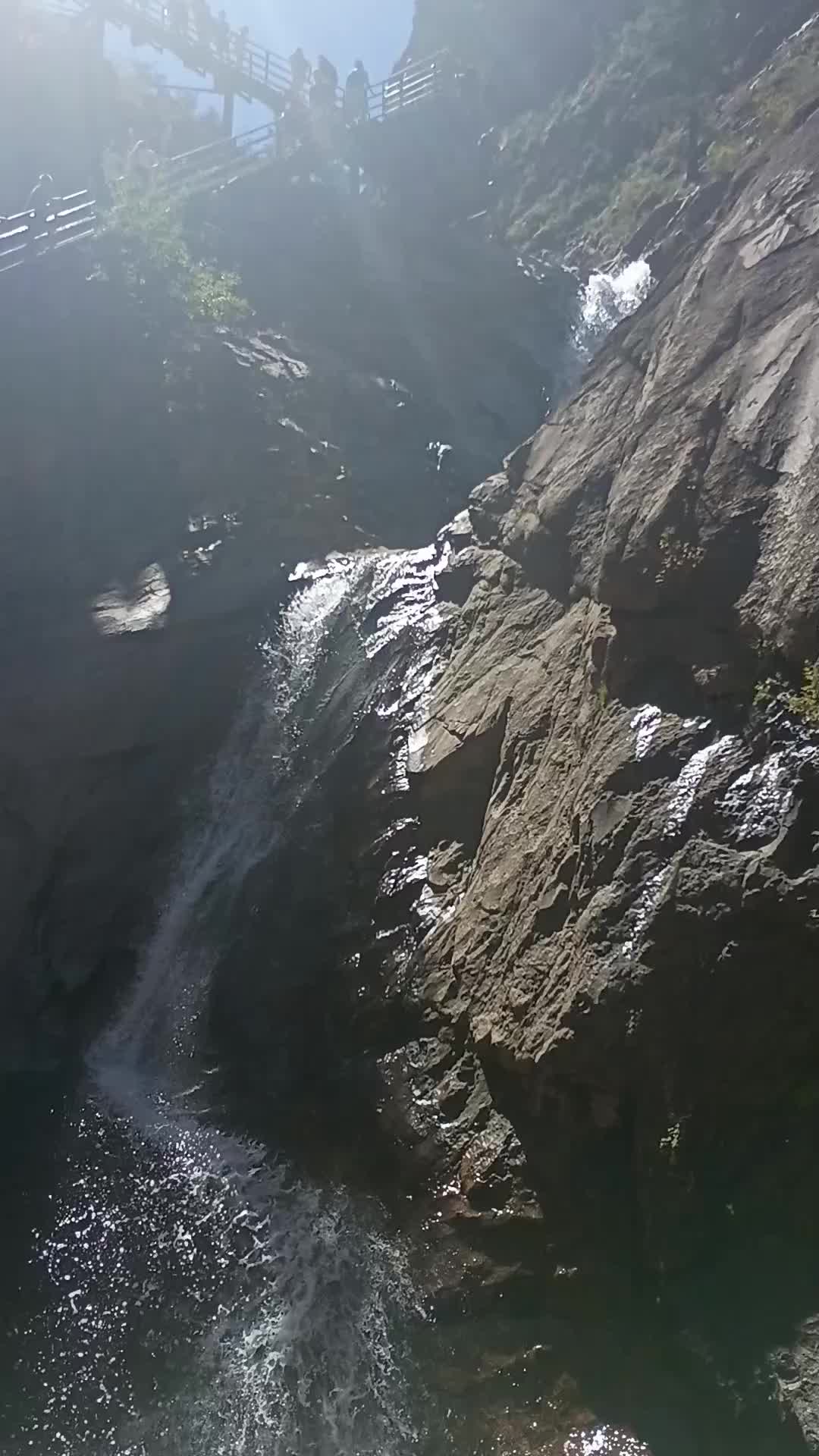 @Manuel Herrera.