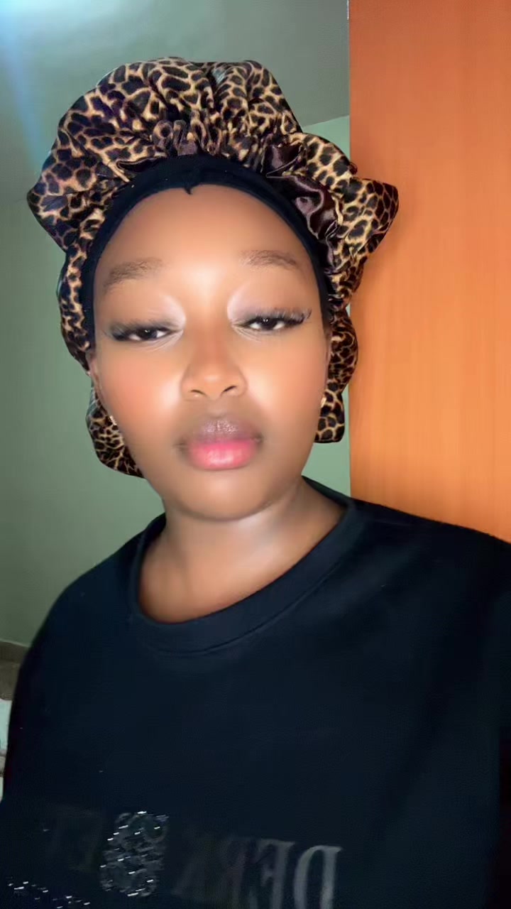 @it's_dee