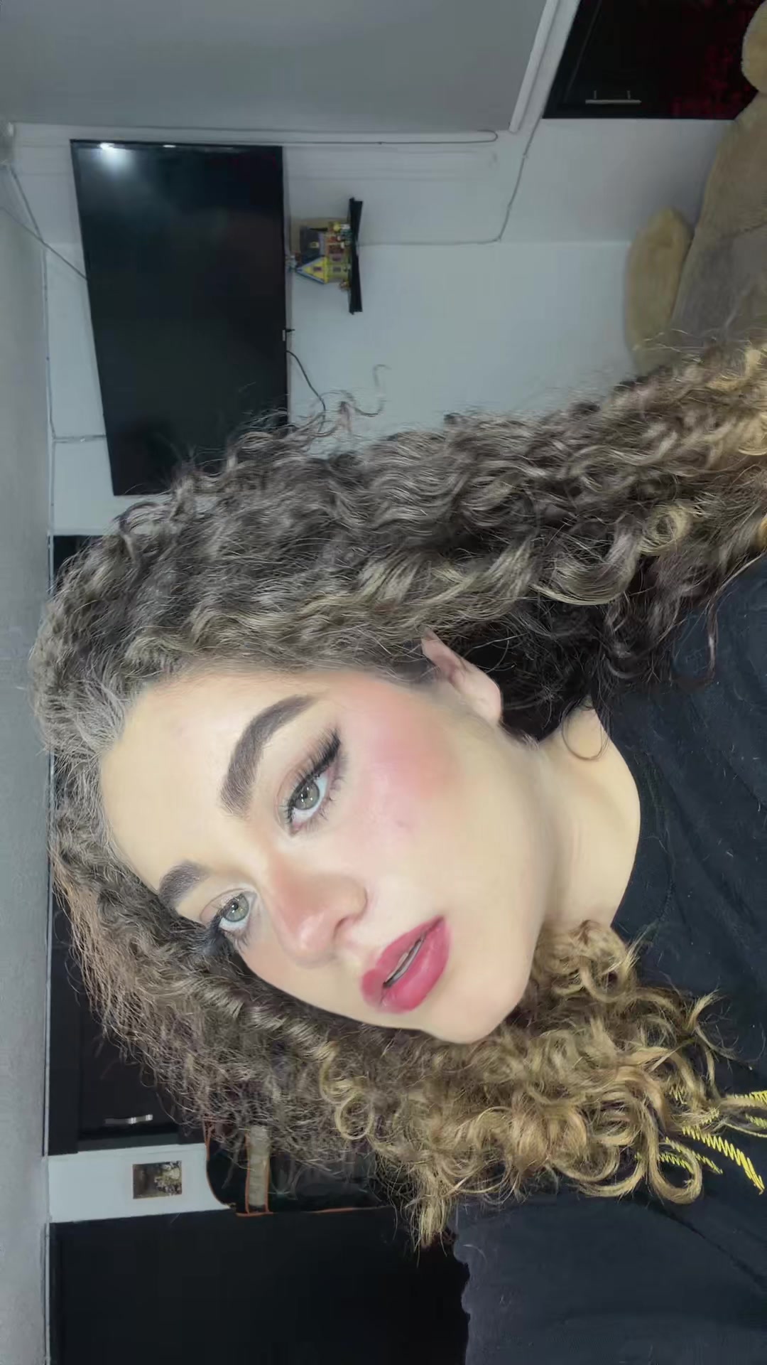 @Mon