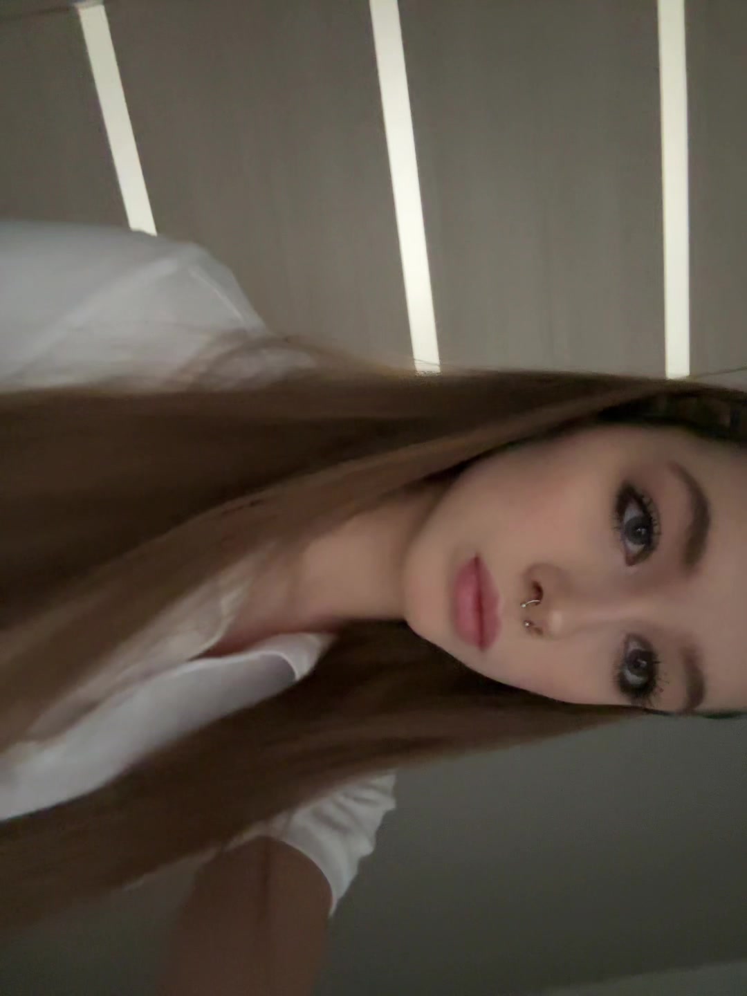 @♱