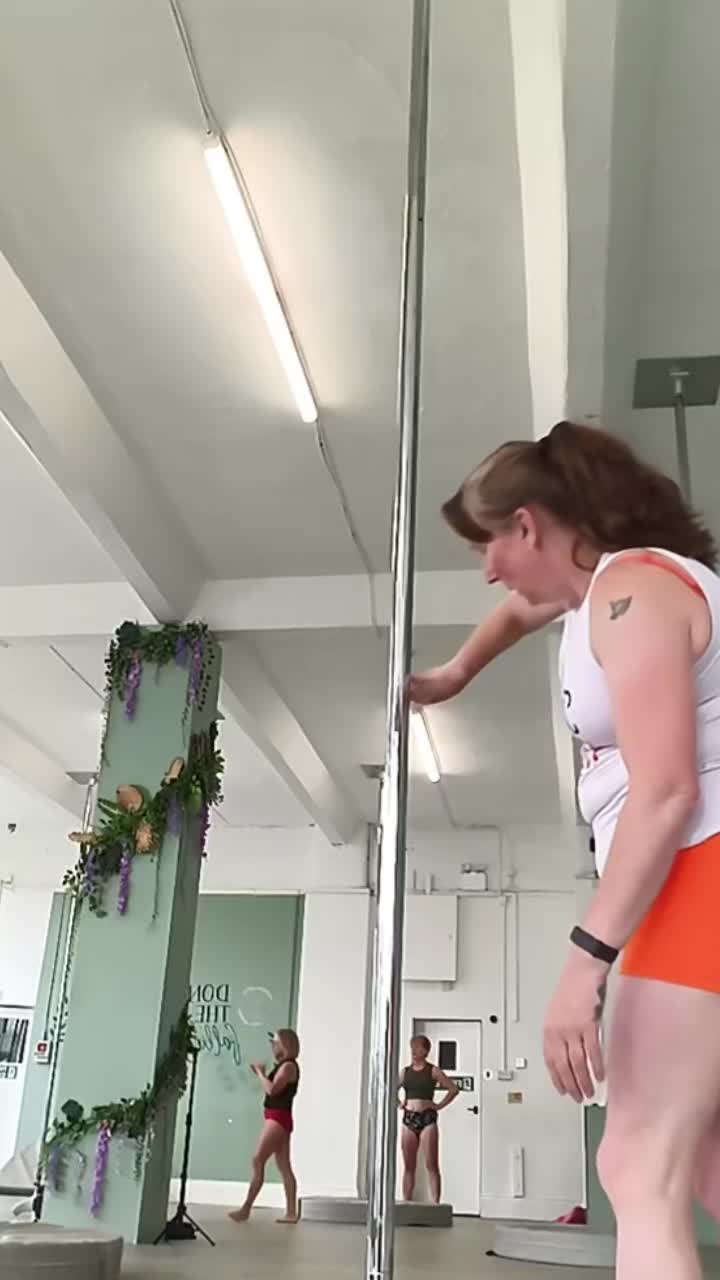 @icynessy