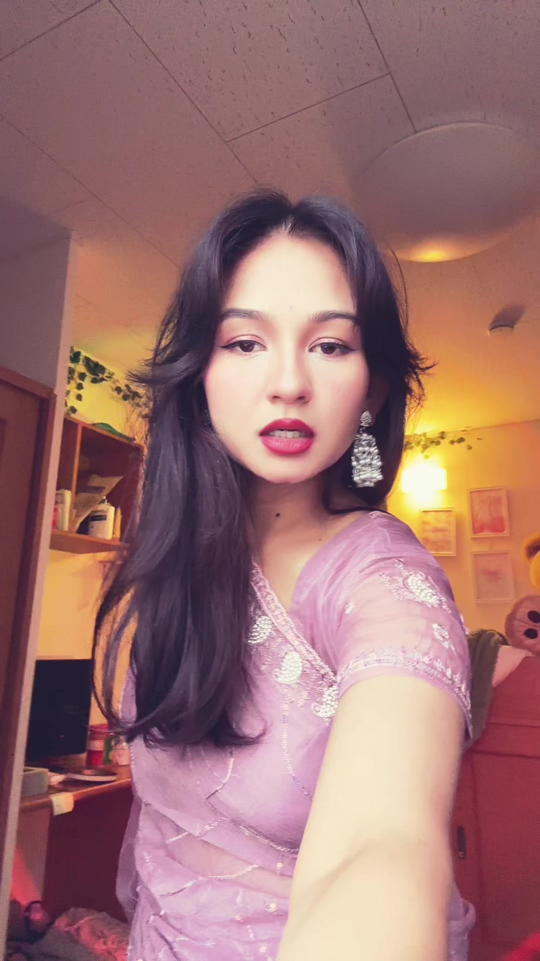 @ALINA🌸