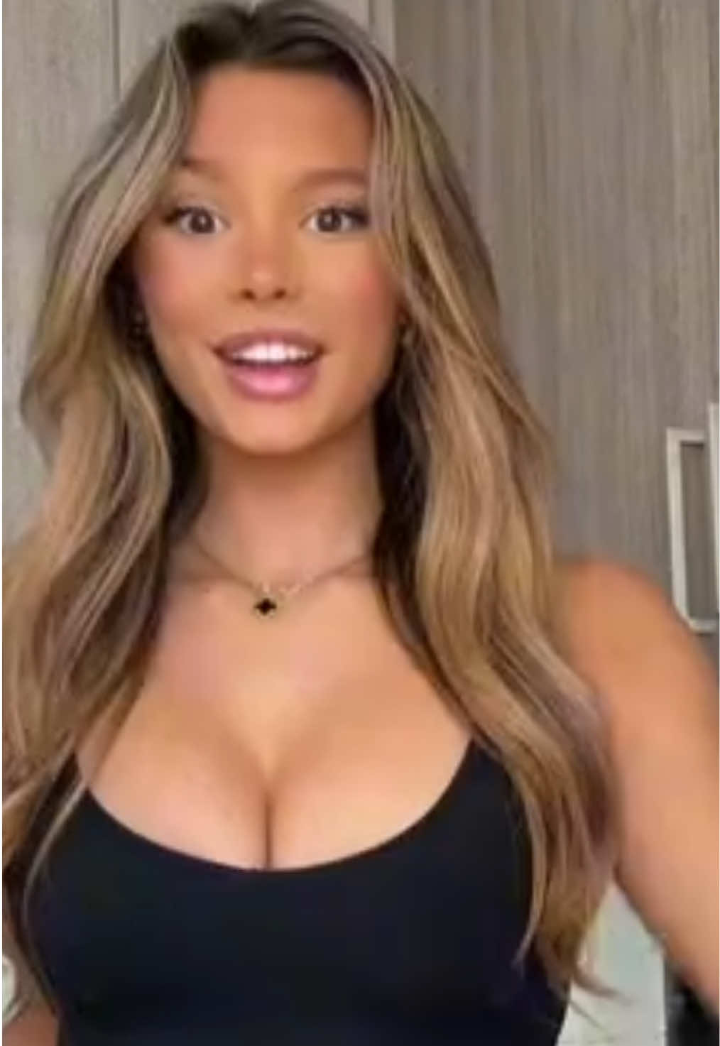 @viktoriajohnsonn