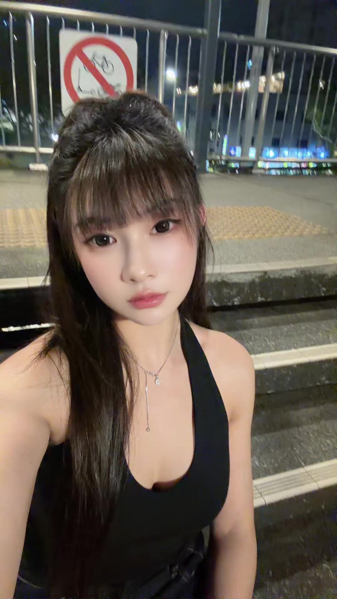 @萤火虫