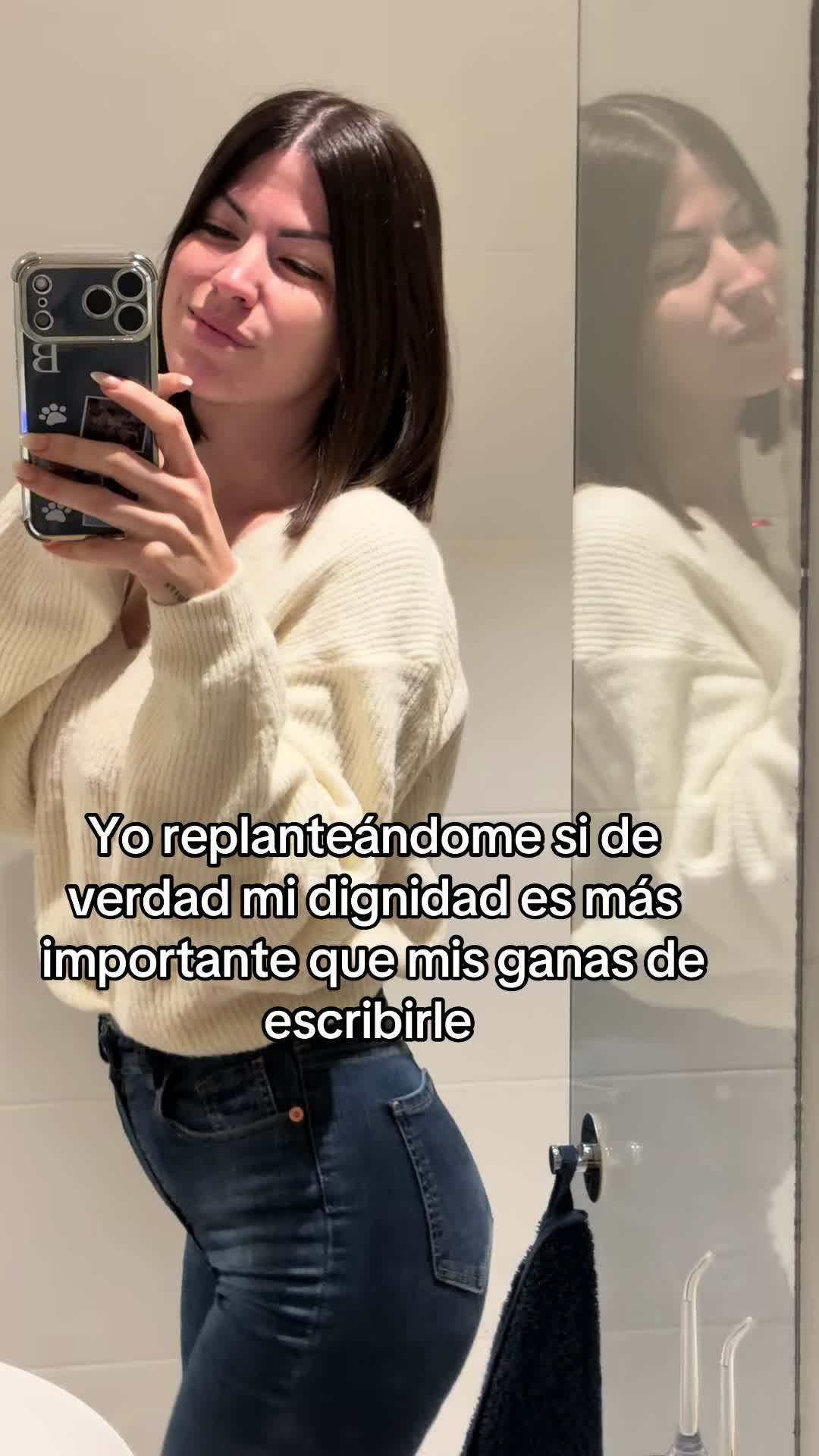 @whitneypinkie.