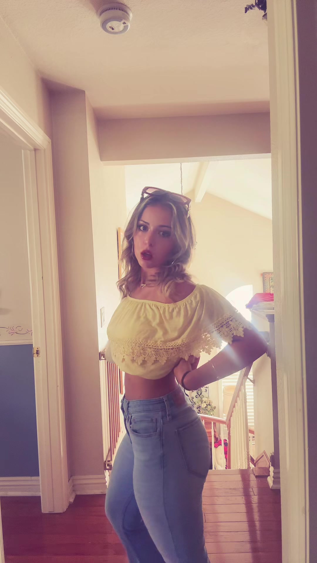 @notameliapesirii