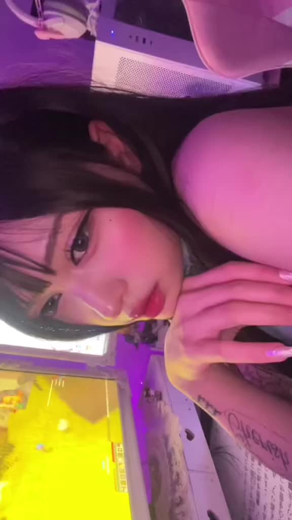 @ᴍᴀɪ𖣂
