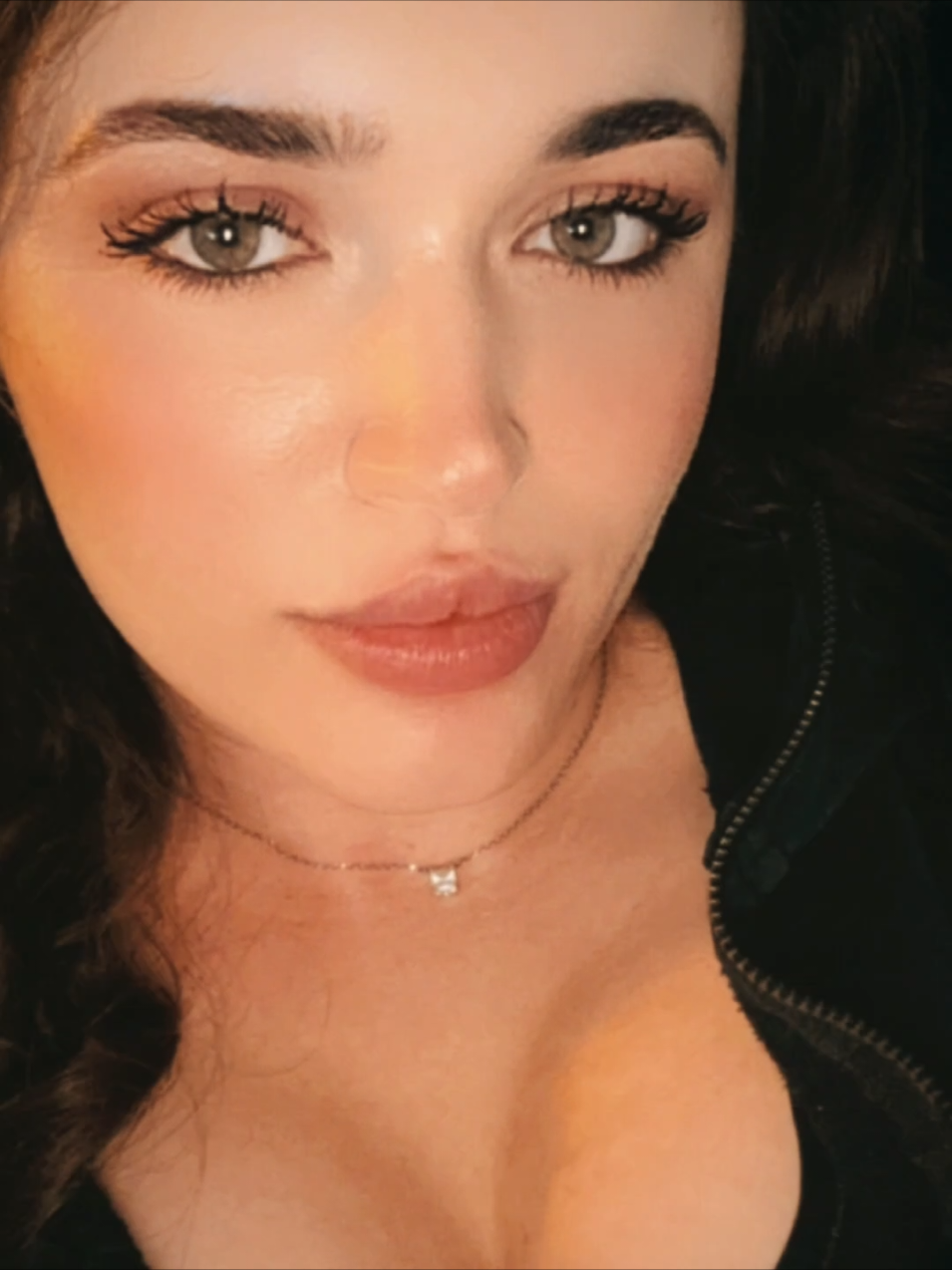 @yaszbari