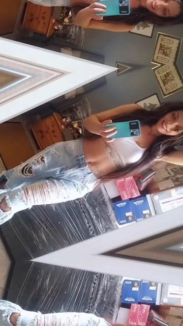 @L.Andrea