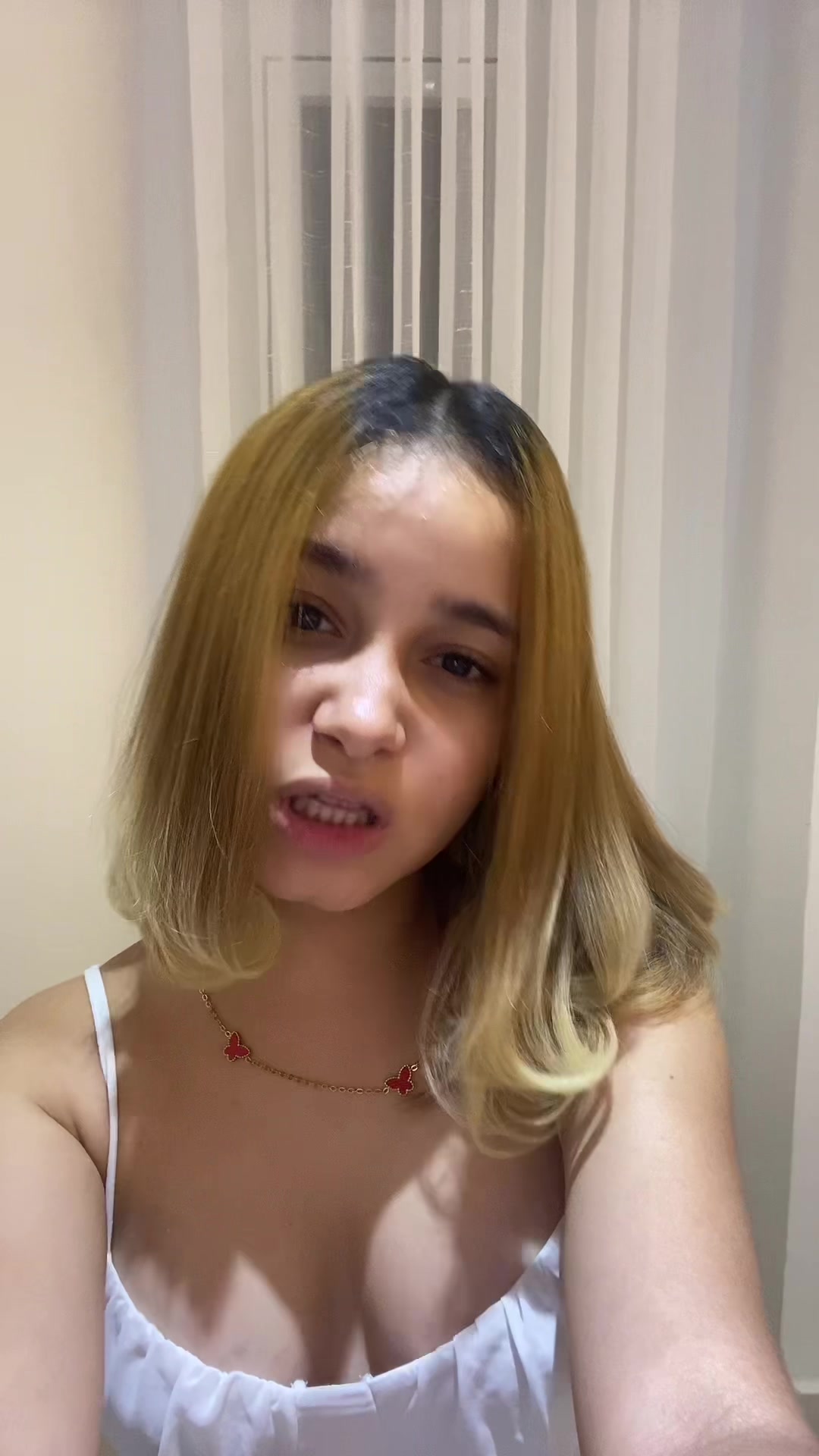 @angela_nin