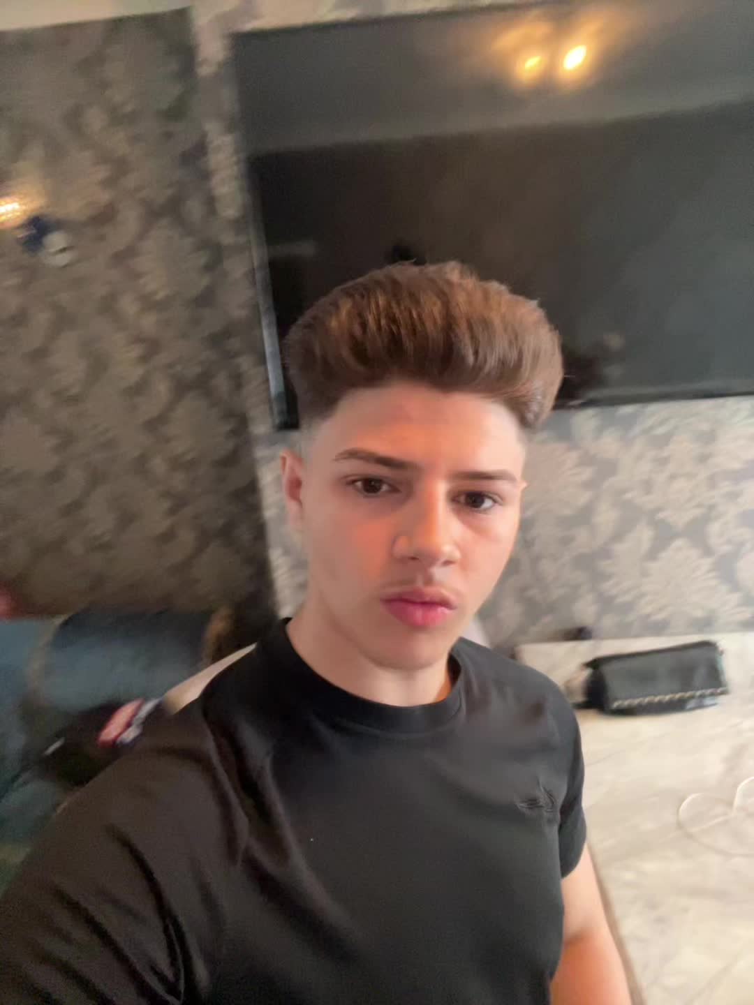 @szantiago🔥🤟🫦