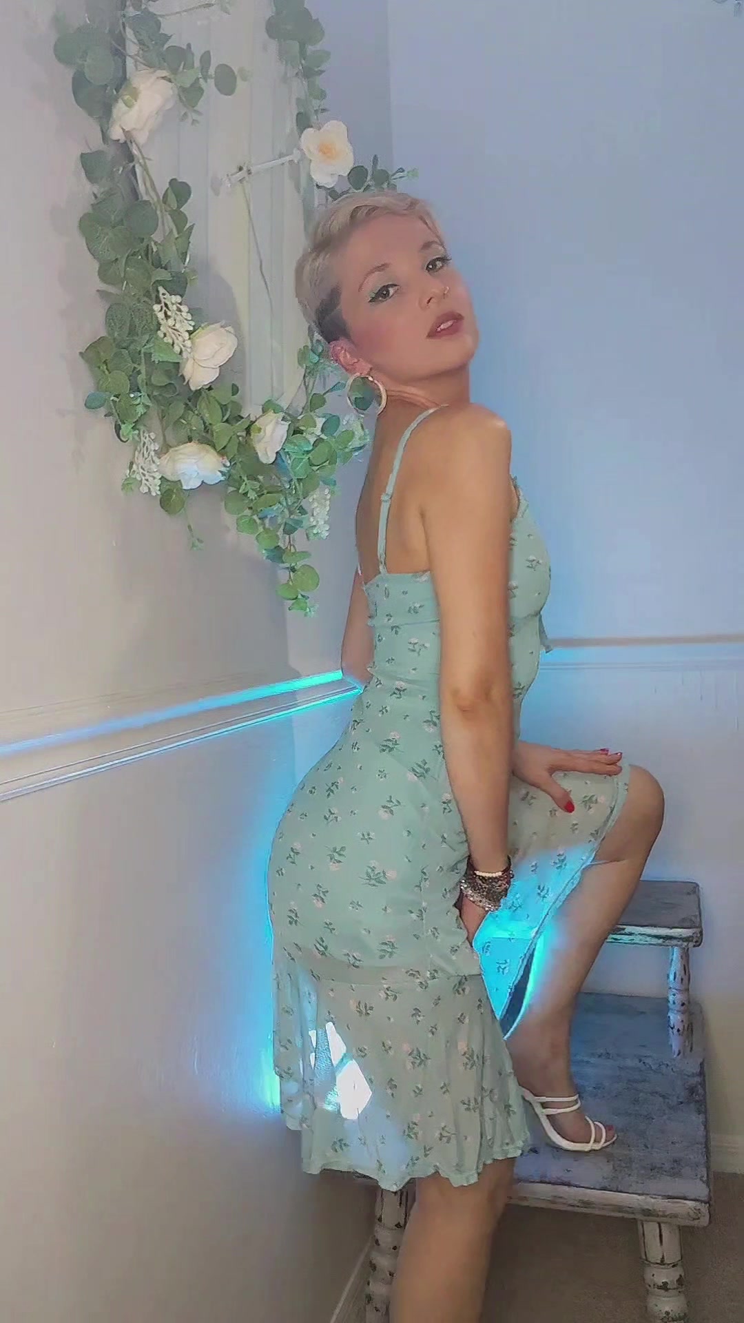 @Ela_pq