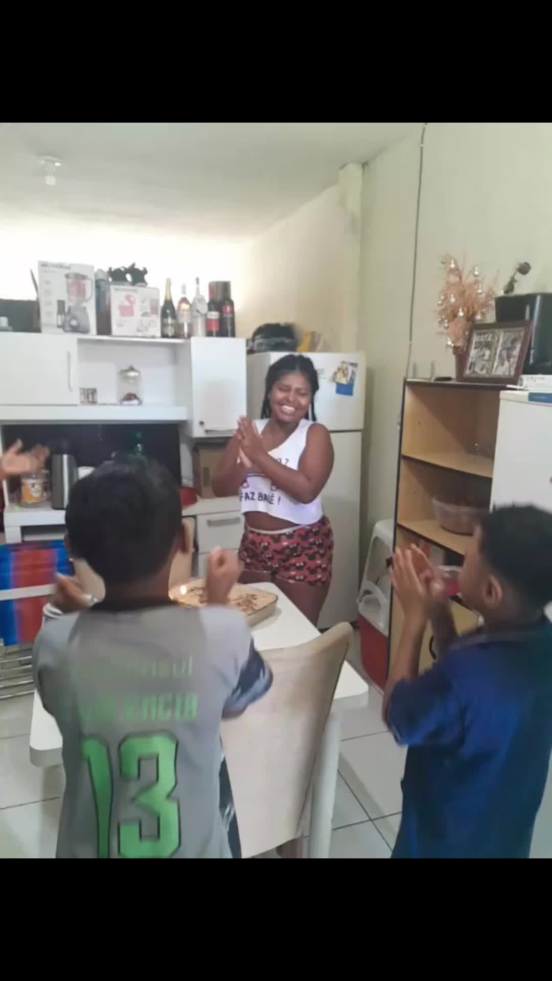 @hellenfigueira