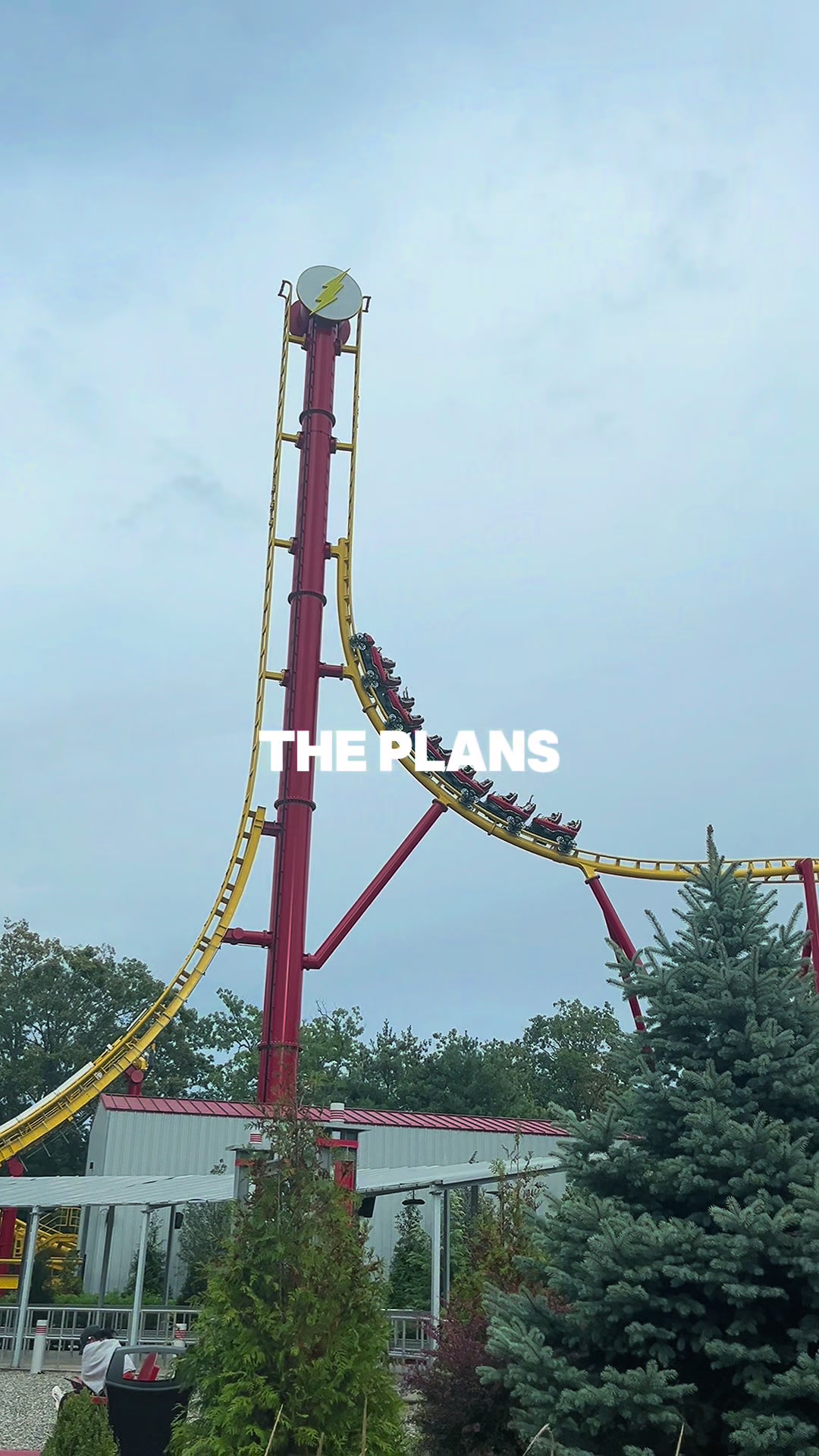 @Ella 🎢