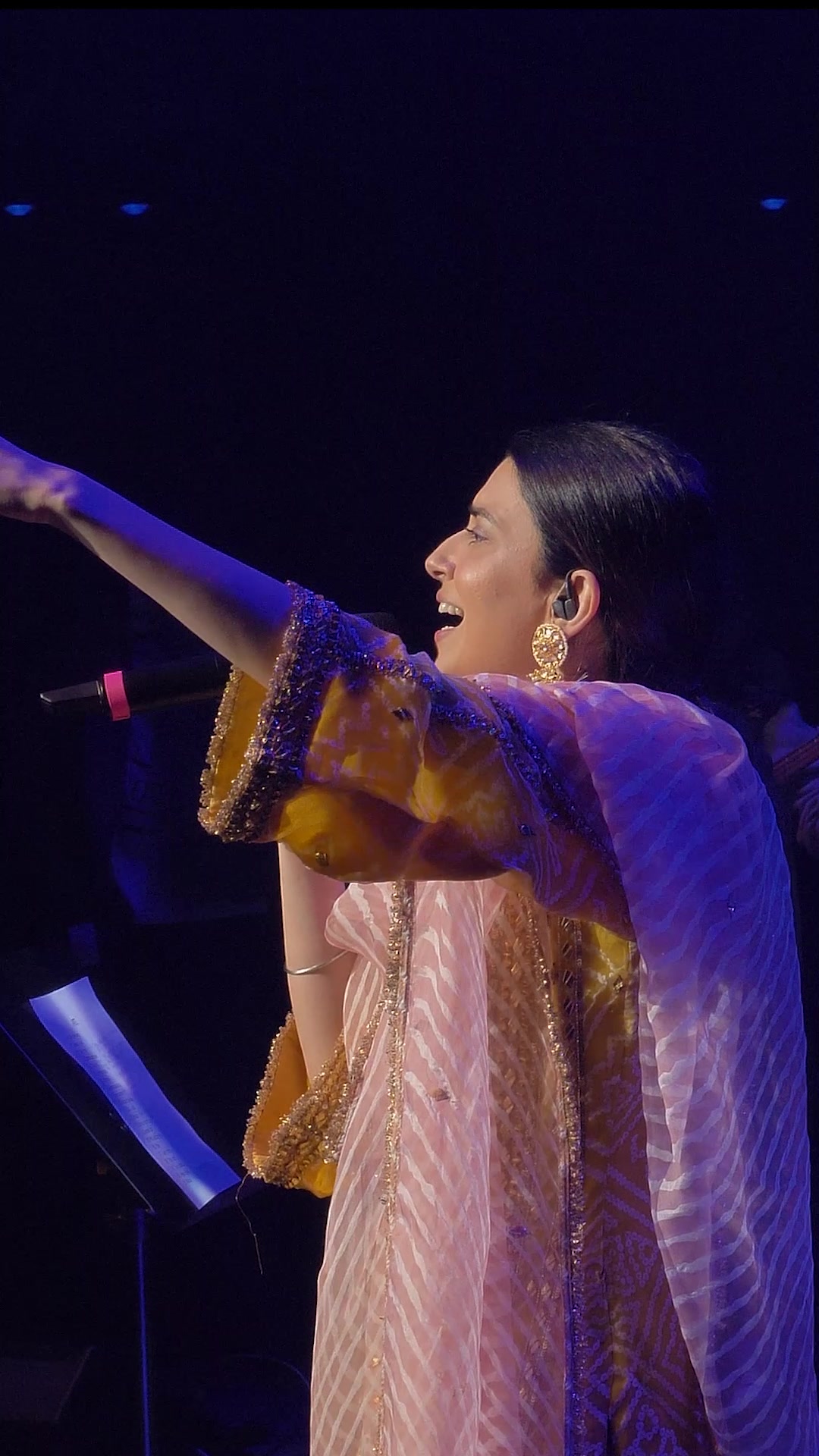 @Nimratkhaira