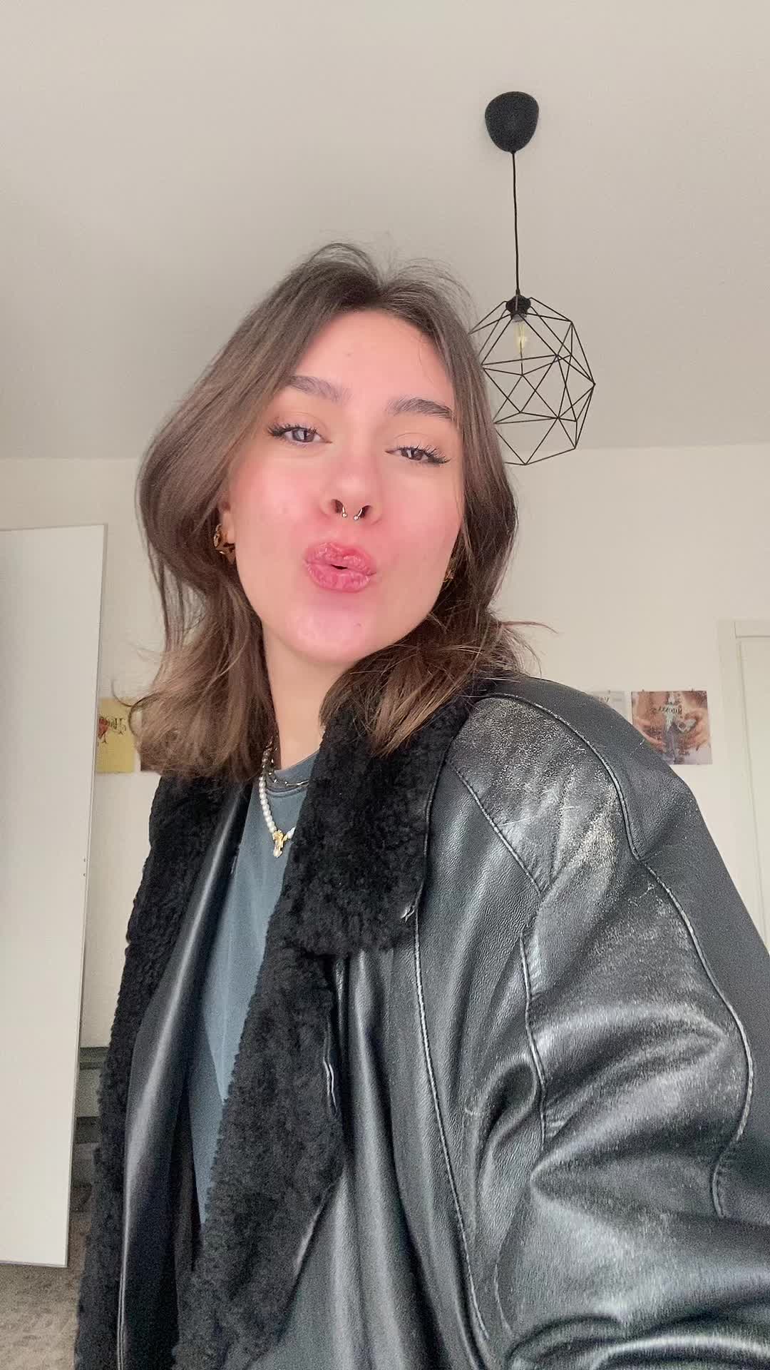 @meg:)