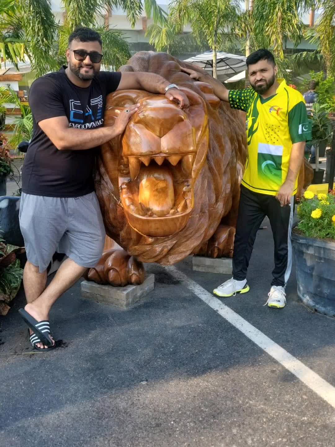 @🦅🇺🇸🦅 UMAR SAAB 🦅🇺🇸🦅