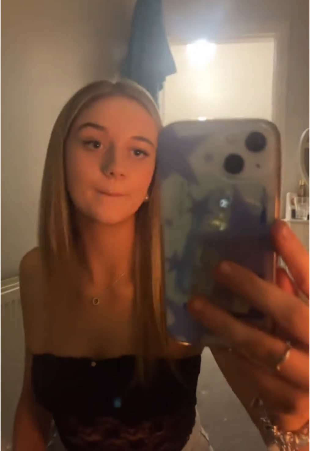 @elladoran02
