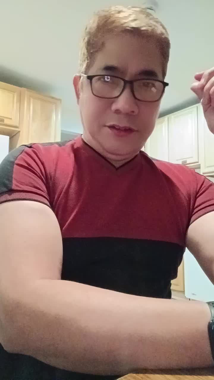 @Kneeroh