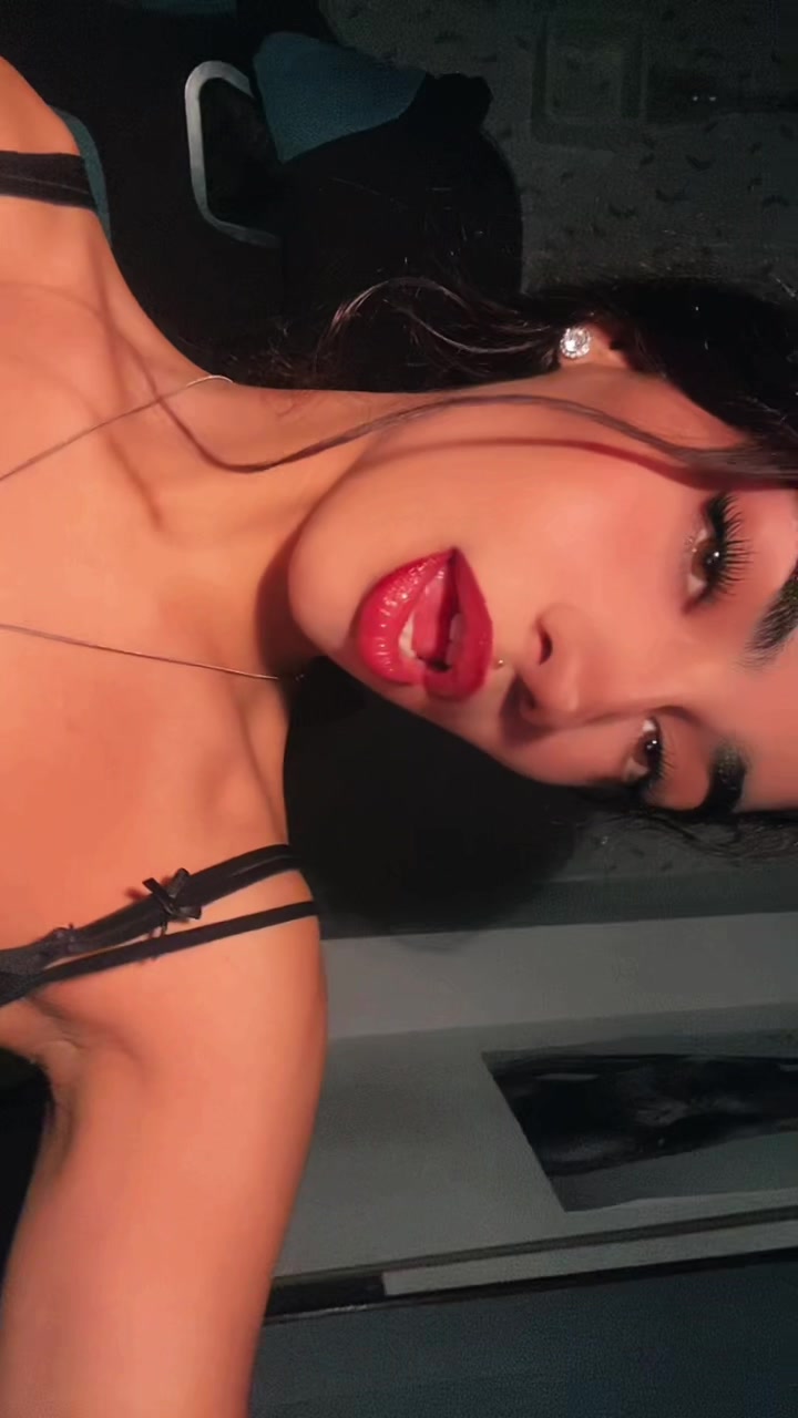 @aitziber