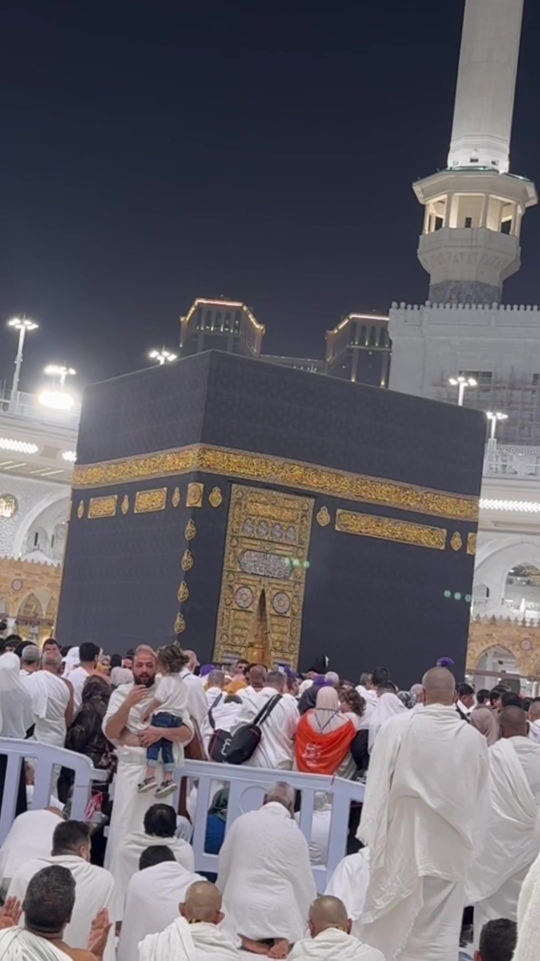 @فخامة إنسان