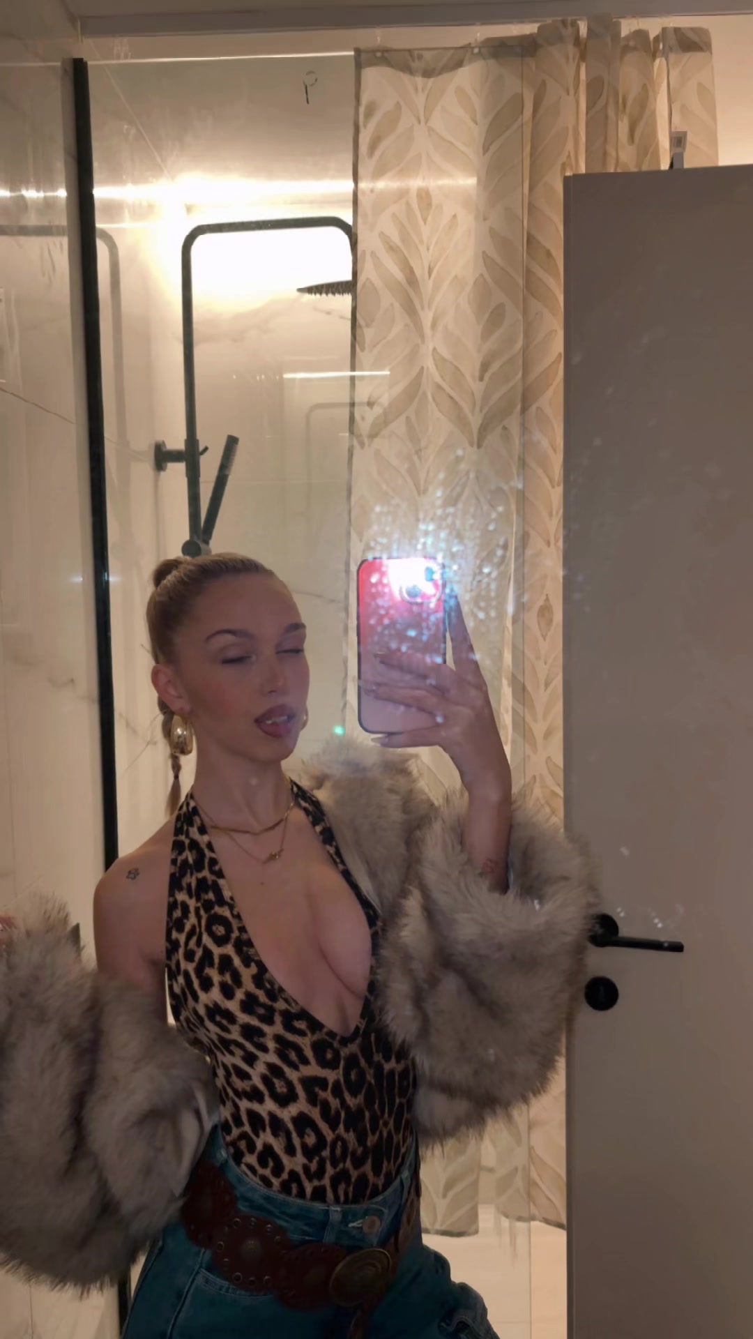 @lenaagk