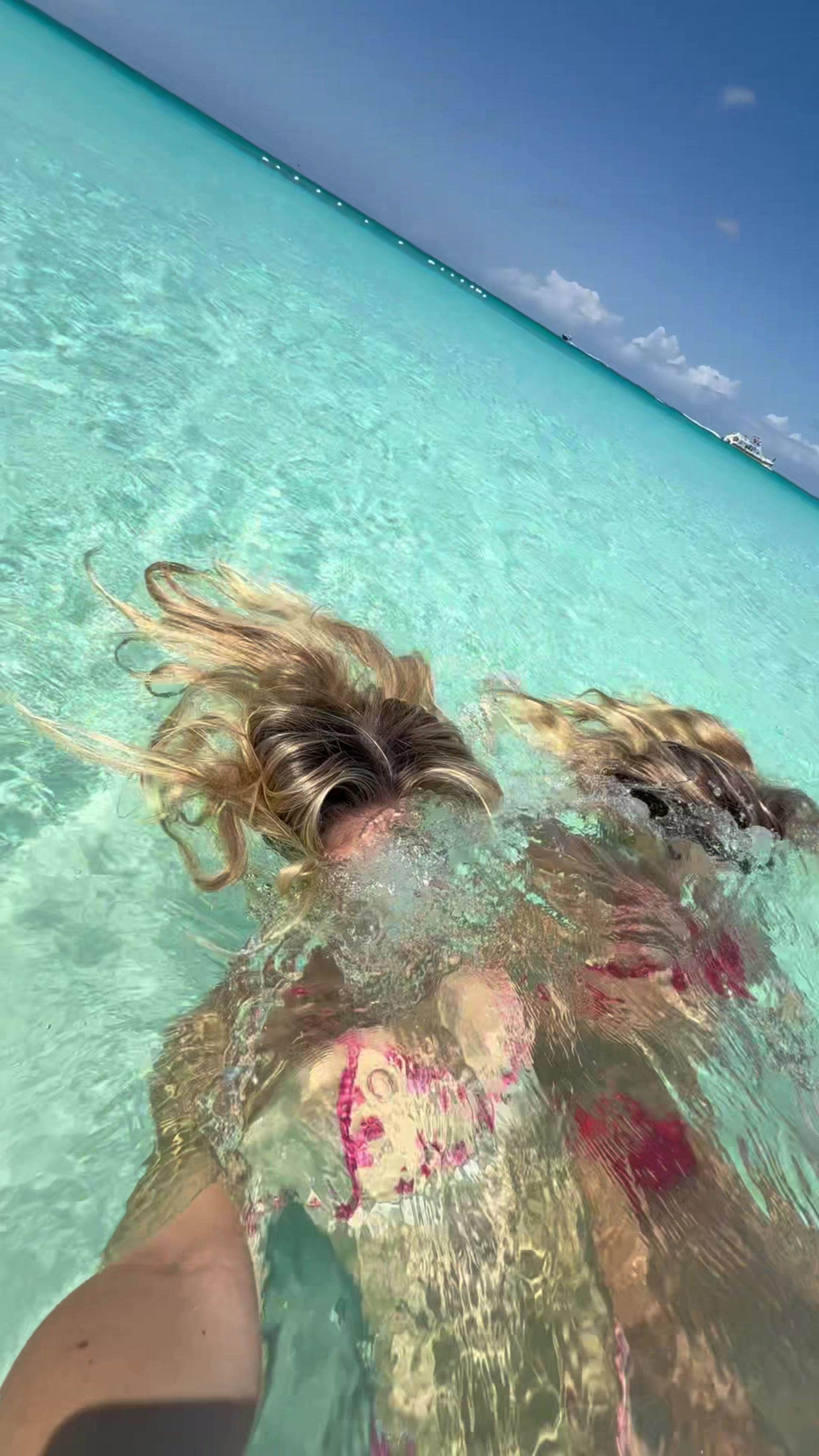 @emmaburnze