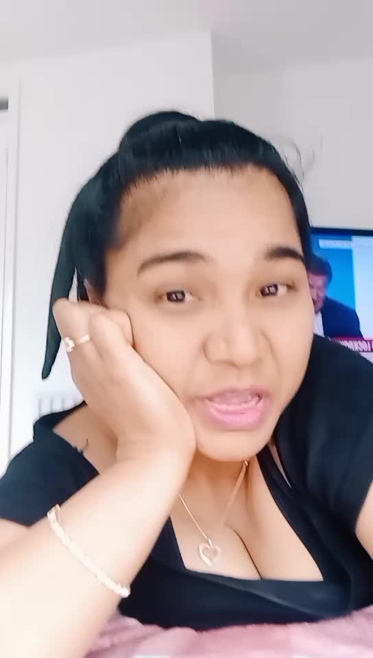 @user55975244024