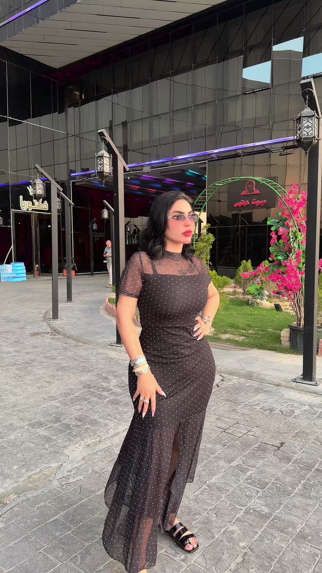 @الفنانه قمر الزمان