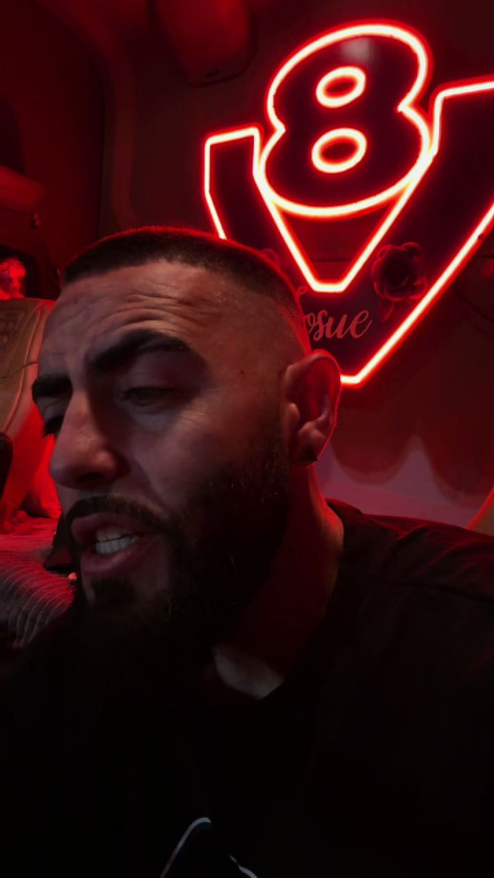@Josué Barbero