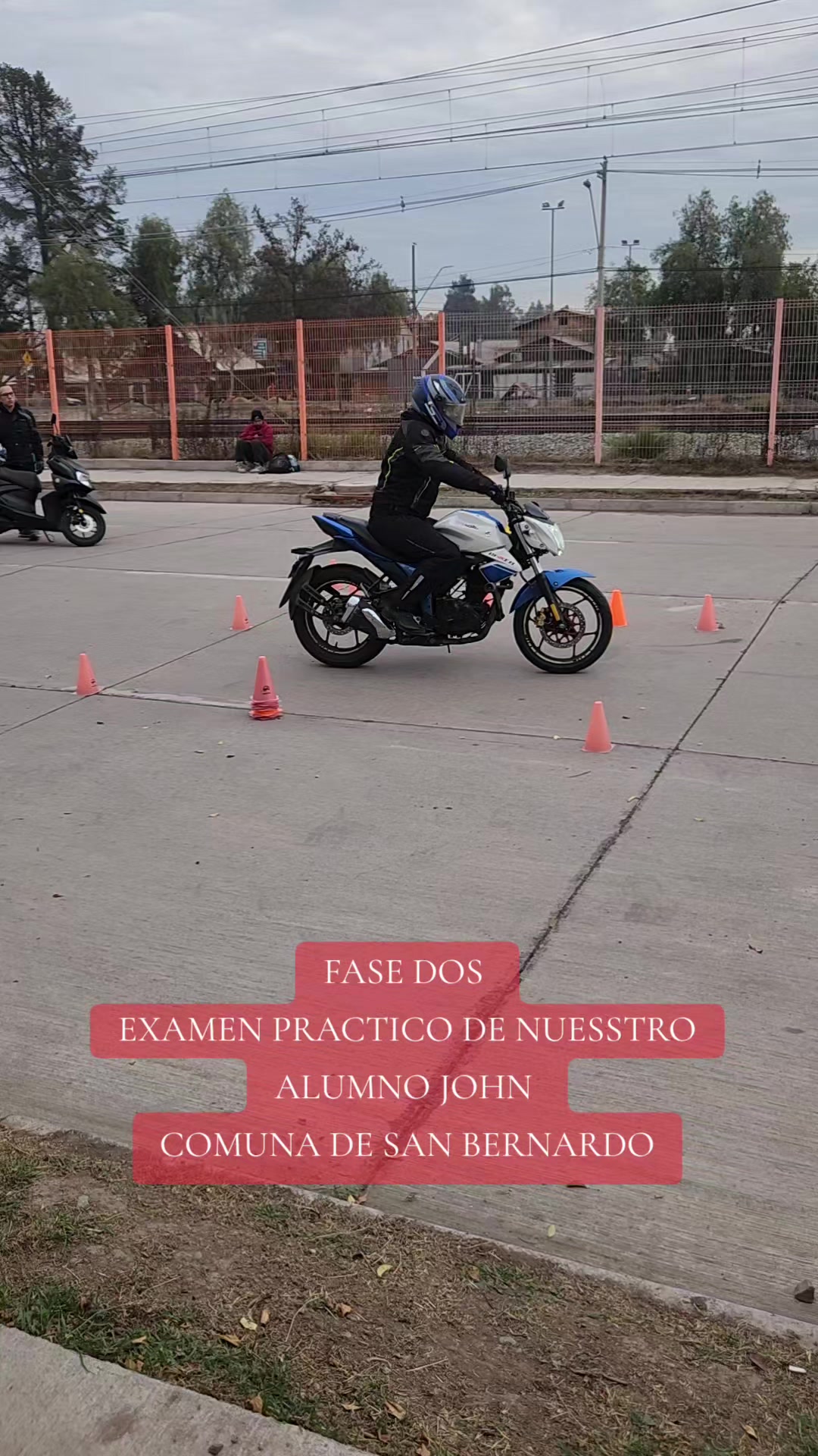 @CLASESDEMOTO.GIXXERMANIA